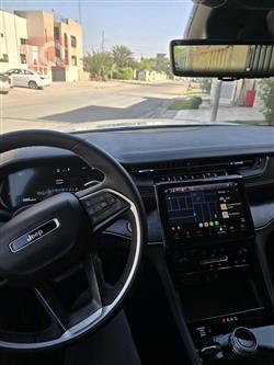 جيب جراند شيروكي